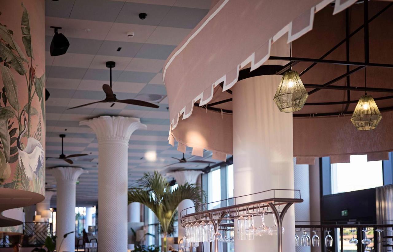 Hotel Riviera Moss Zewnętrze zdjęcie